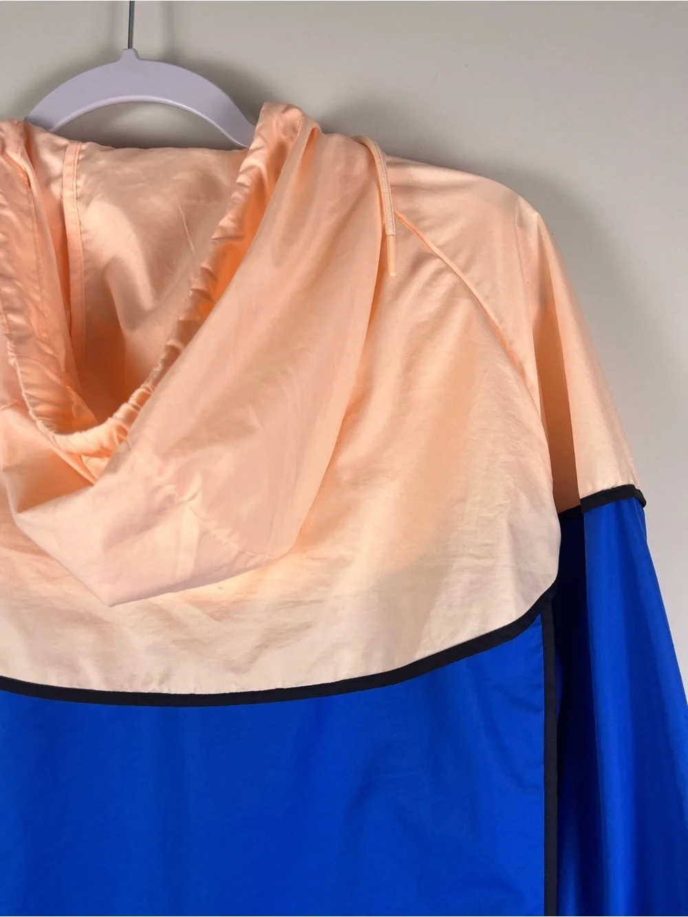 Nike Womens Sportswear Windrunner Jacket Size Medium Athletic Gym Y2K 1970 1980